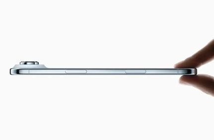 天涯苹果维修点分享iPhone 17 Air自动关机电源故障解析 